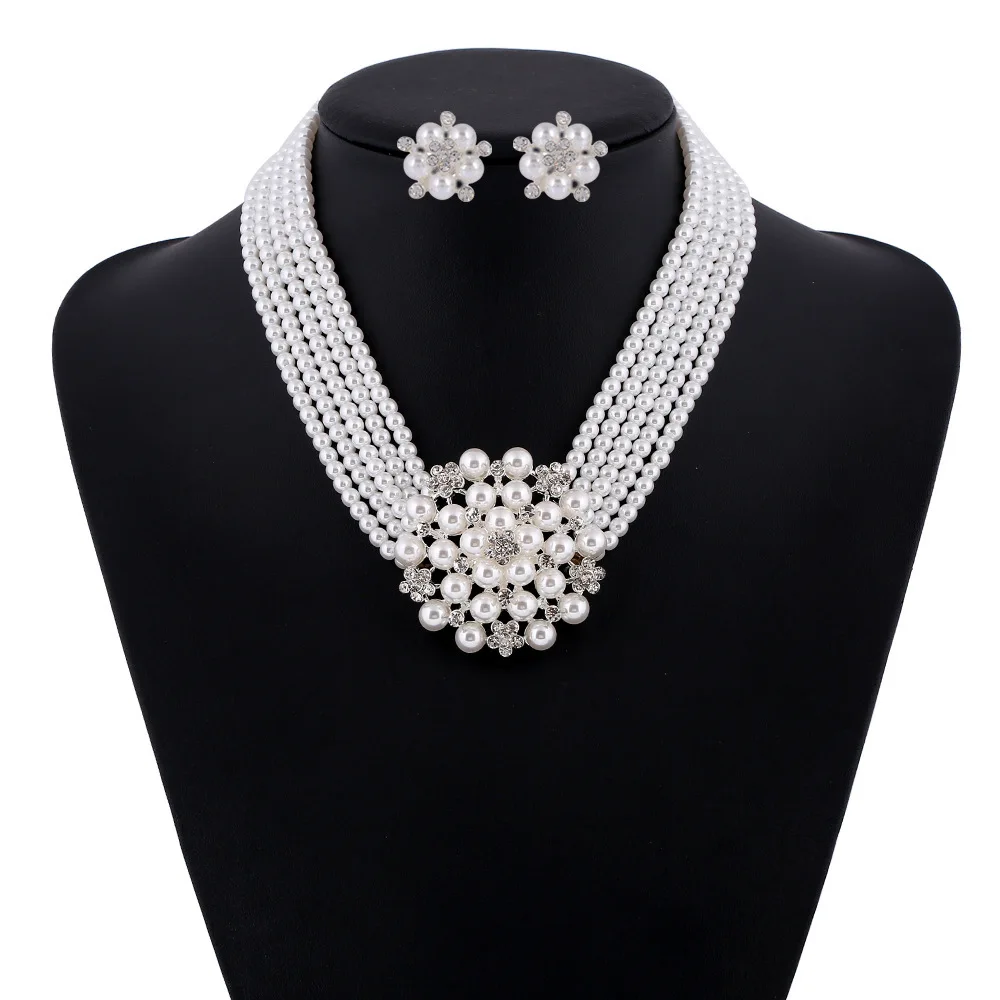 Women'S Accessories In The 1950S - Audrey Hepburn Frühstück bei Tiffanys 1950s