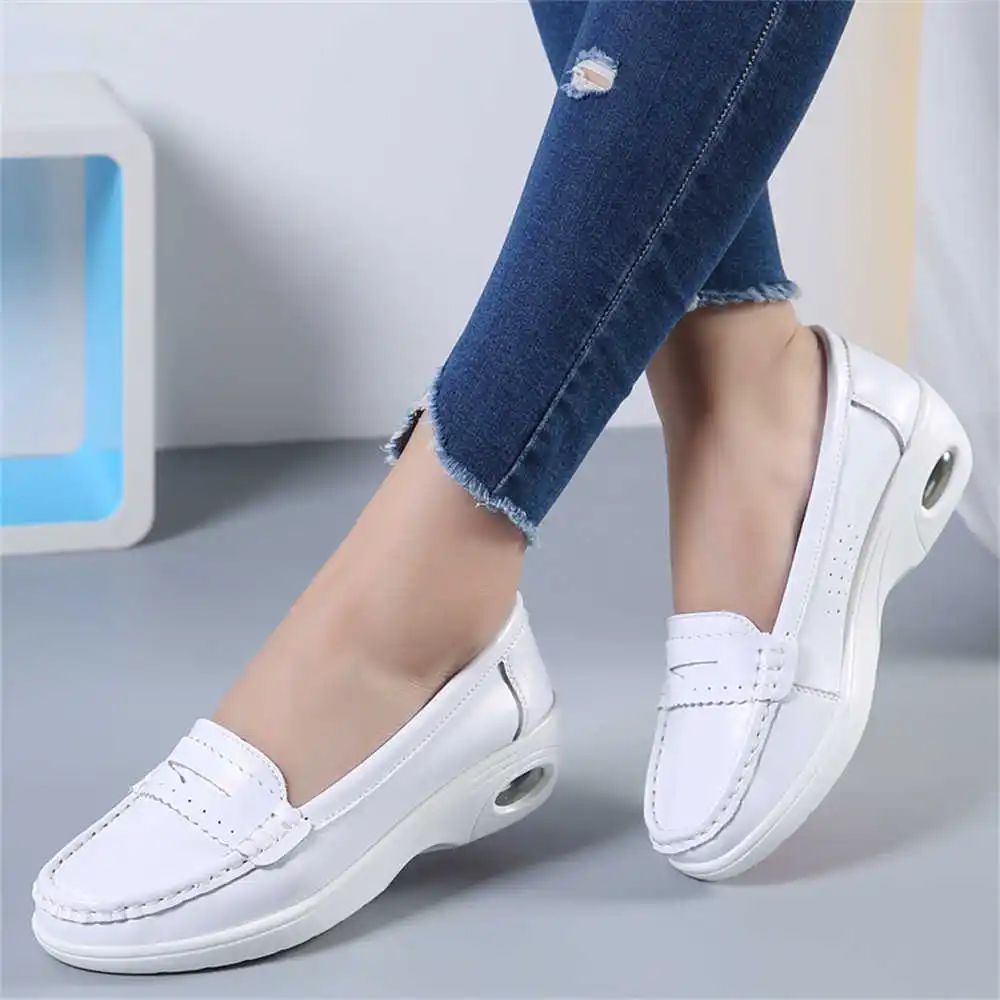 Dicke Sohle, Slip-on-weiße Tur – Women Accessories Shop Name Ideas Bewertung und Preis