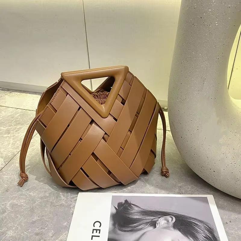 Trendige Vegane Leder-Gewebte  – Women'S Accessories Purse Bewertung und Preis