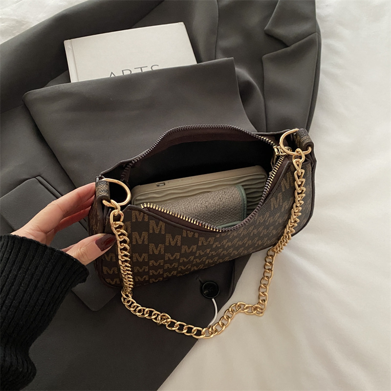 Quadratische Handtasche im Vin – Women'S Accessories Purse Bewertung und Preis